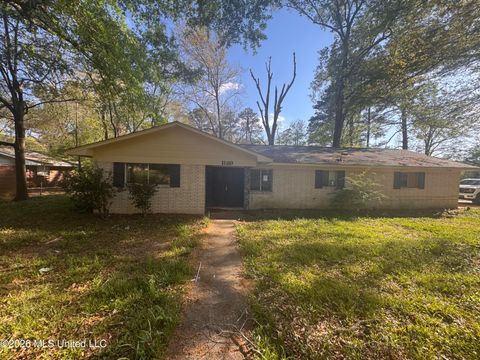 Homes For Sale - 1169 Marble Street<br/> Jackson, MS 39212