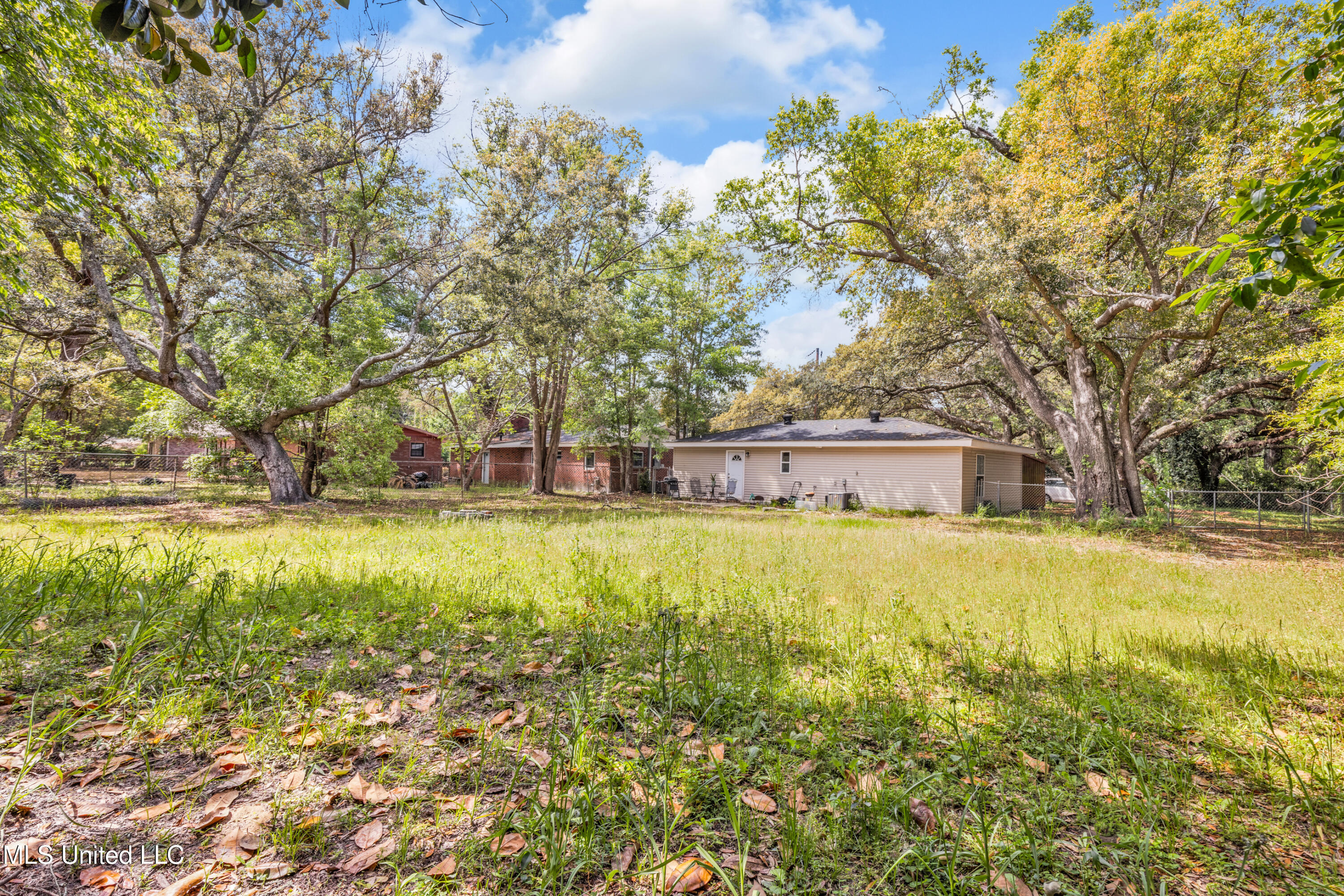 101 30th Street, Gulfport, Mississippi image 18