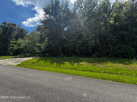 Vacant Land For Sale - 601 Brown Avenue<br/> Waveland, MS 39576
