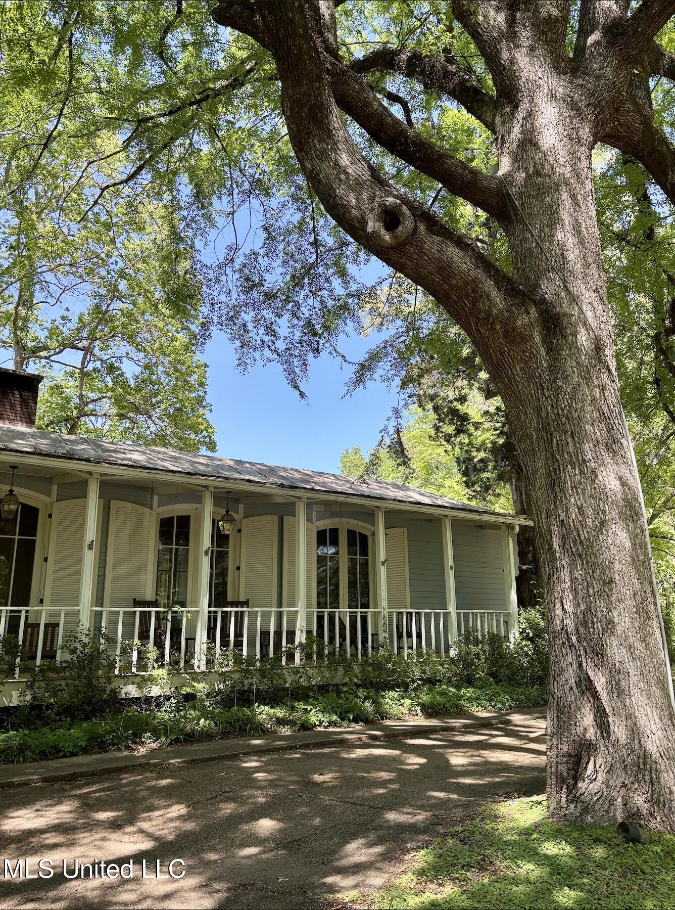 108 Dana Road, Natchez, Mississippi image 3