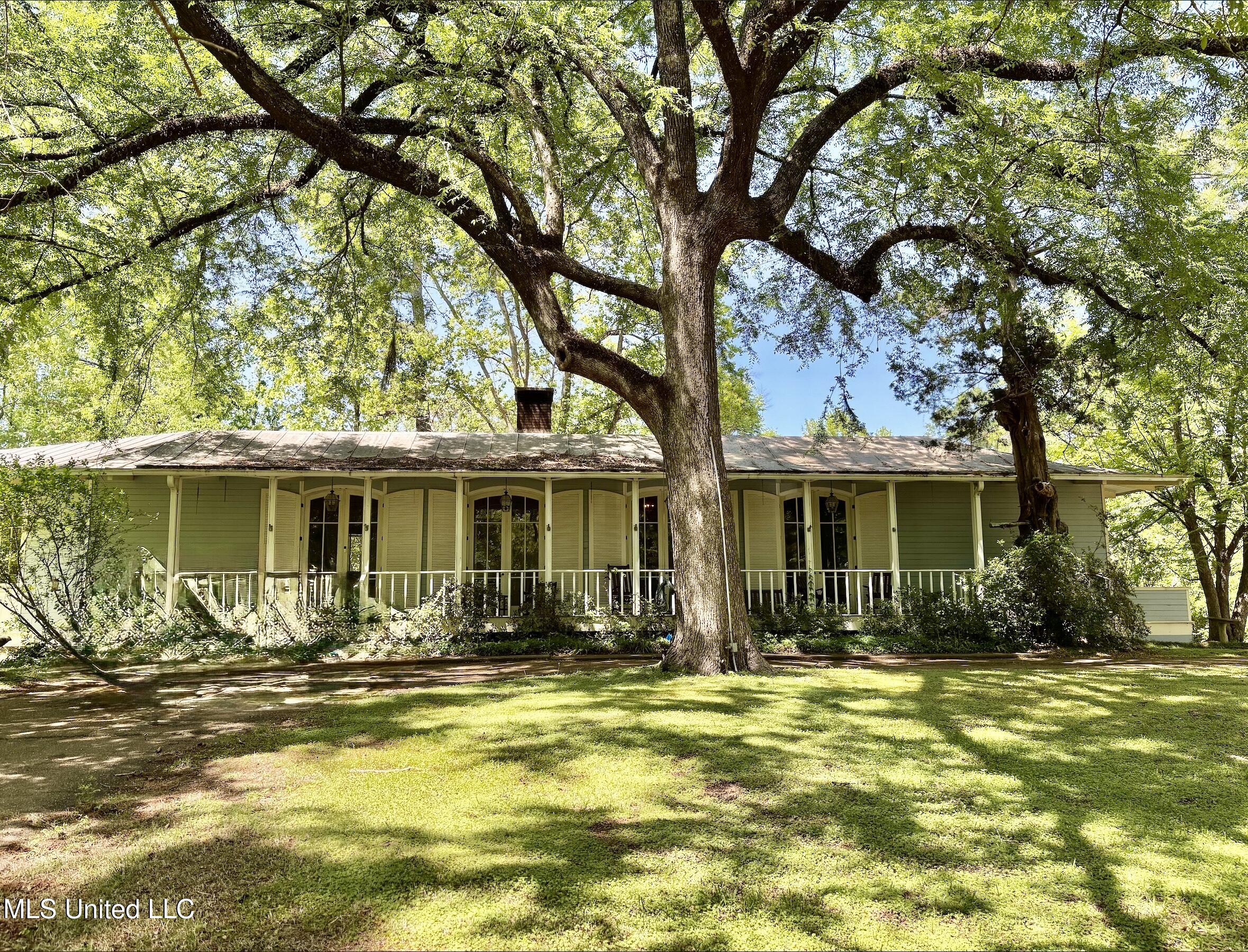 108 Dana Road, Natchez, Mississippi image 2