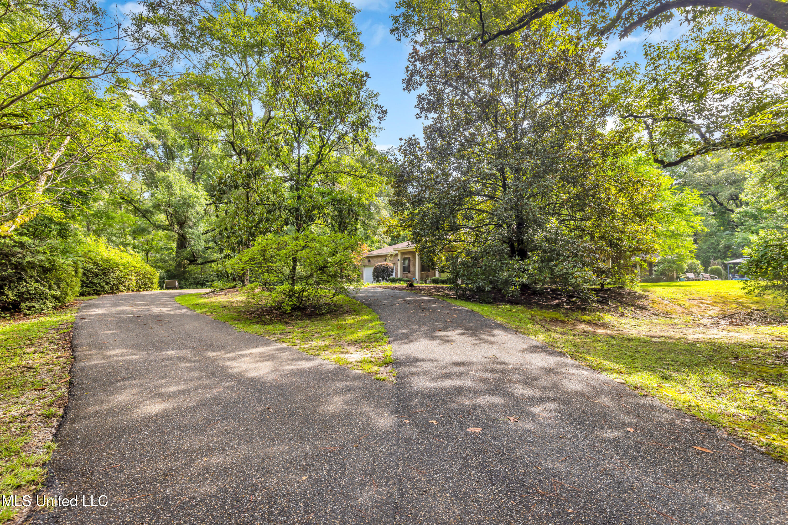 21014 Saucier Fairley Road, Saucier, Mississippi image 4