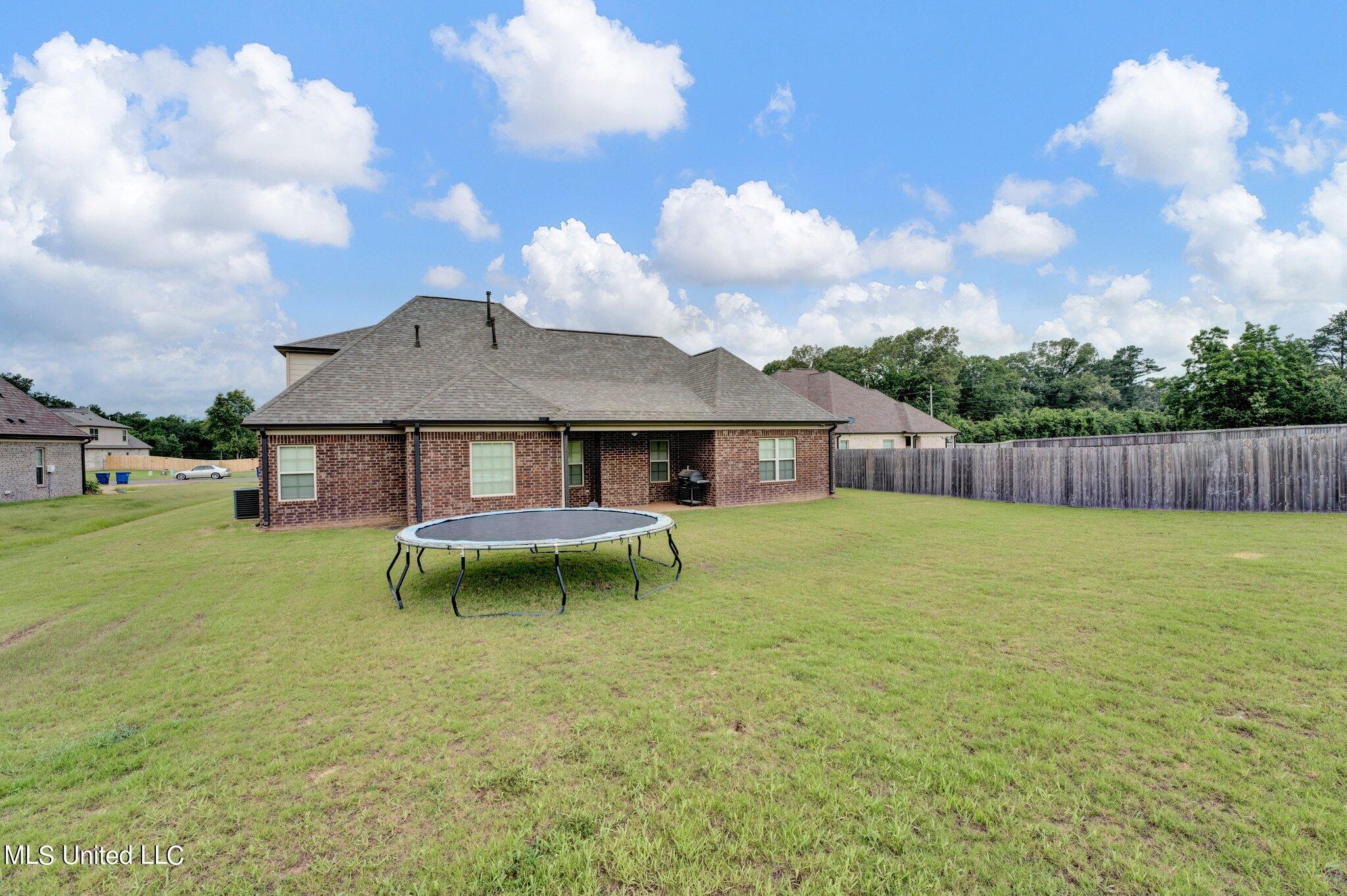 3198 Ross Meadows Lane, Olive Branch, Mississippi image 35