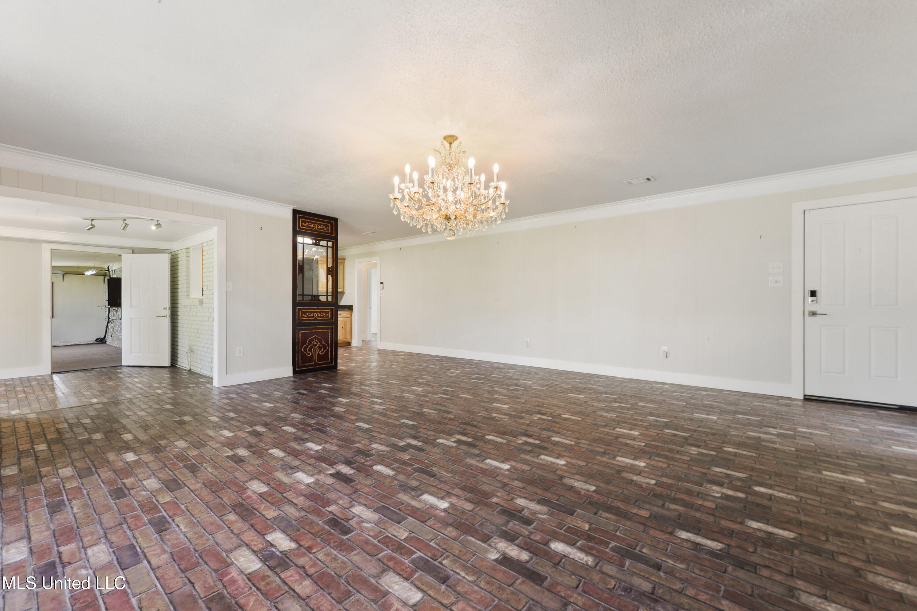 141 Gary Street, Gulfport, Mississippi image 9