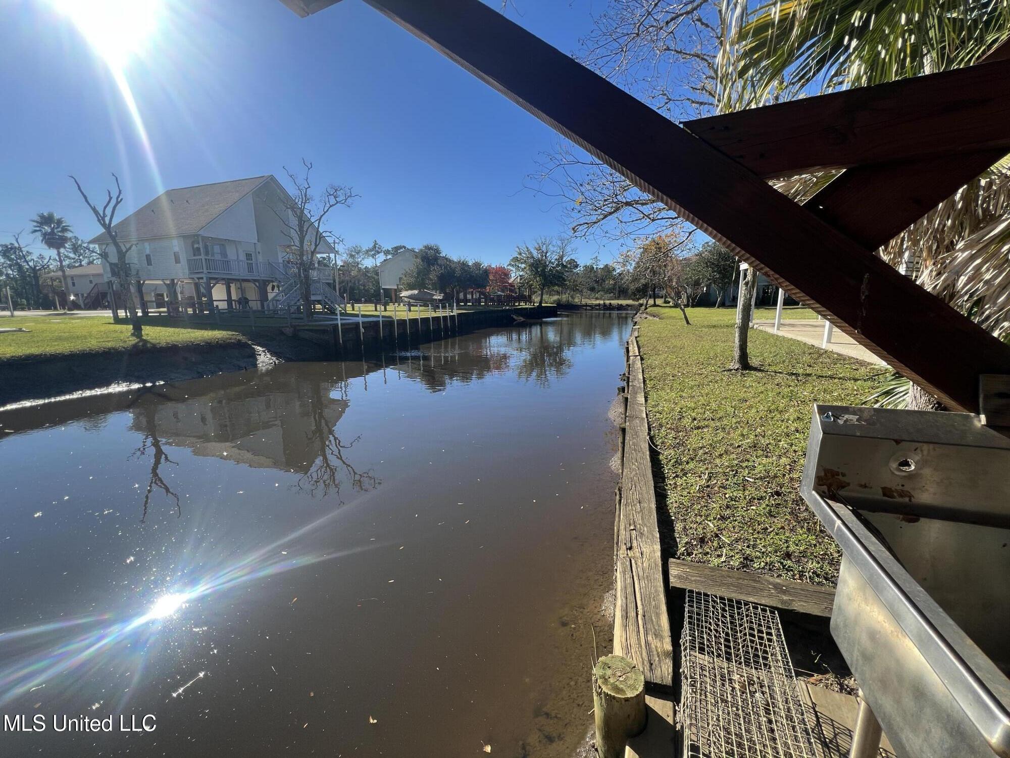 5107 Gulf Street, Bay Saint Louis, Mississippi image 24