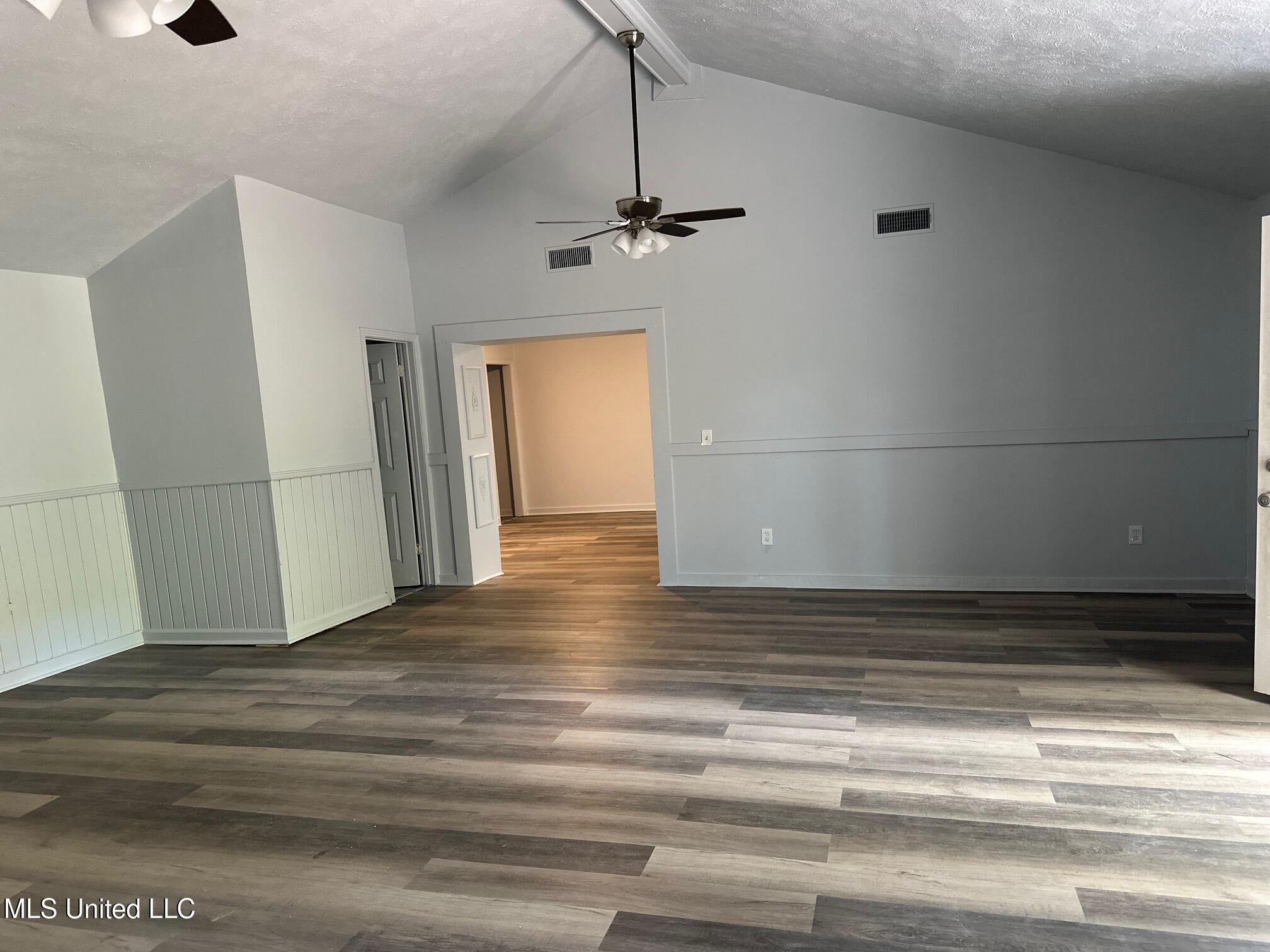 3328 Fleetwood Drive, Jackson, Mississippi image 5