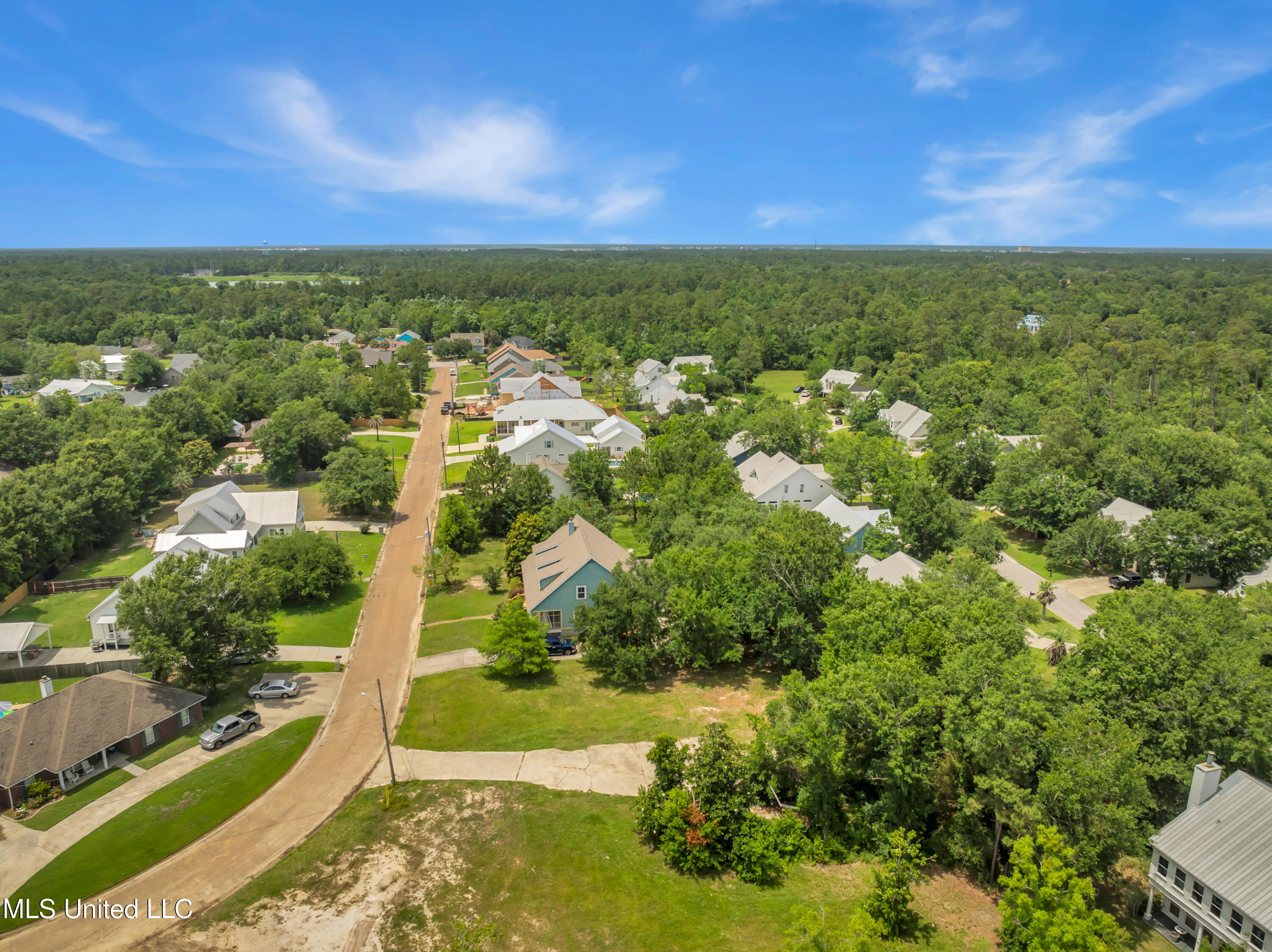 108 Seabrook Drive, Waveland, Mississippi image 14