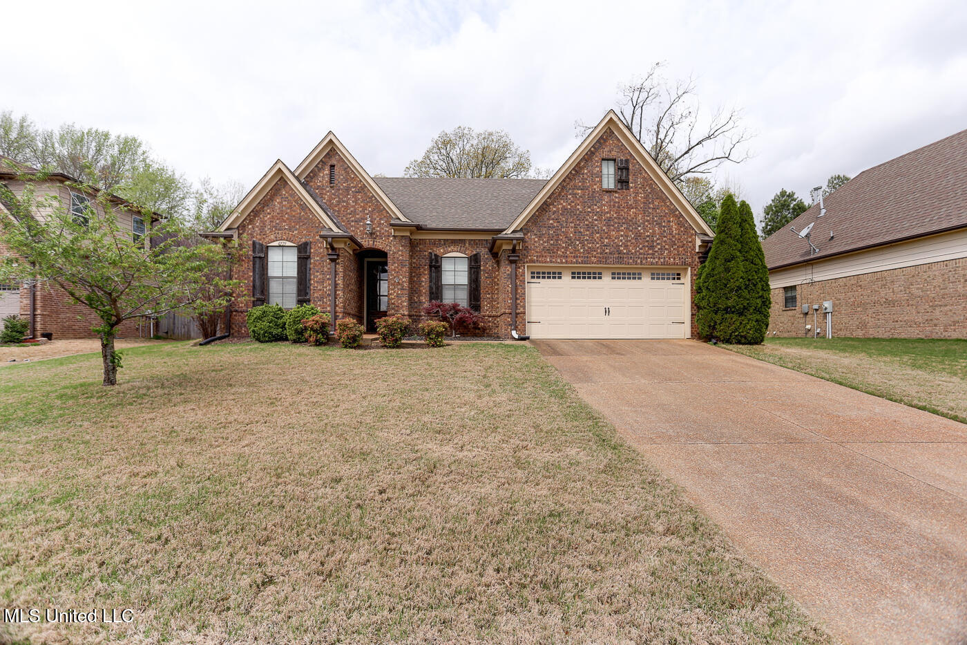 4229 Ridgemont Road, Olive Branch, Mississippi image 1