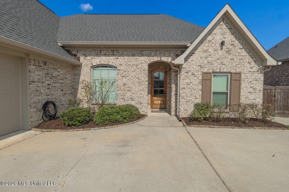 609 Gloucester Way - Photo 4