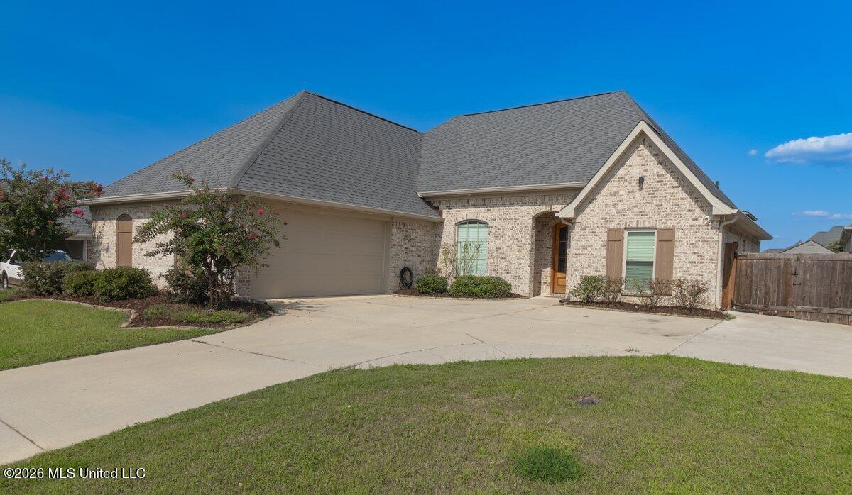 609 Gloucester Way - Photo 3