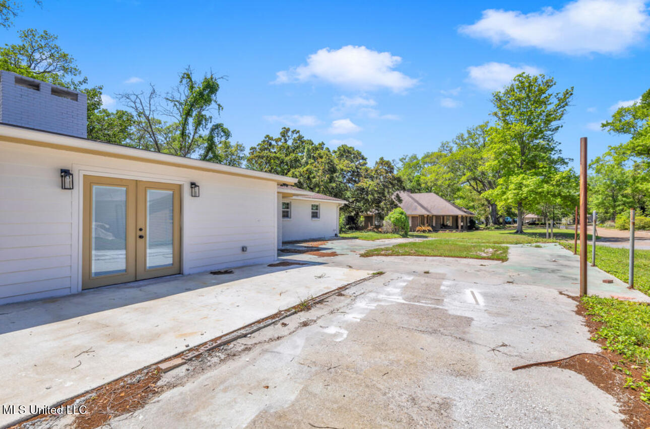 2723 Briarwood Circle, Moss Point, Mississippi image 39