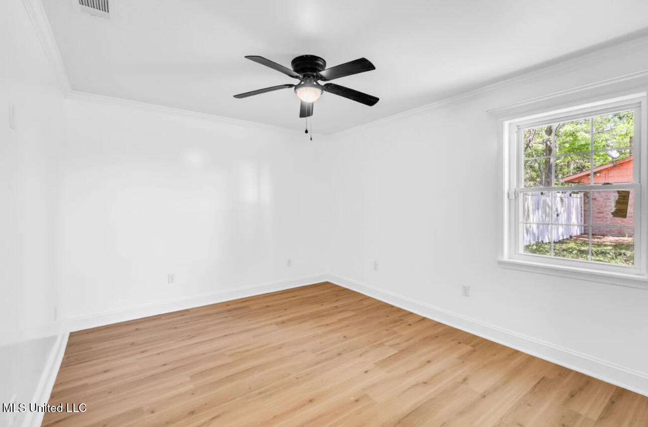 2723 Briarwood Circle, Moss Point, Mississippi image 37