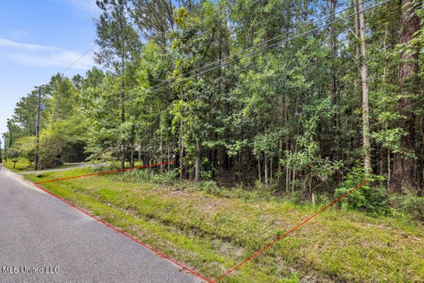 Vacant Land For Sale - Julia Street<br/> Bay Saint Louis, MS 39520
