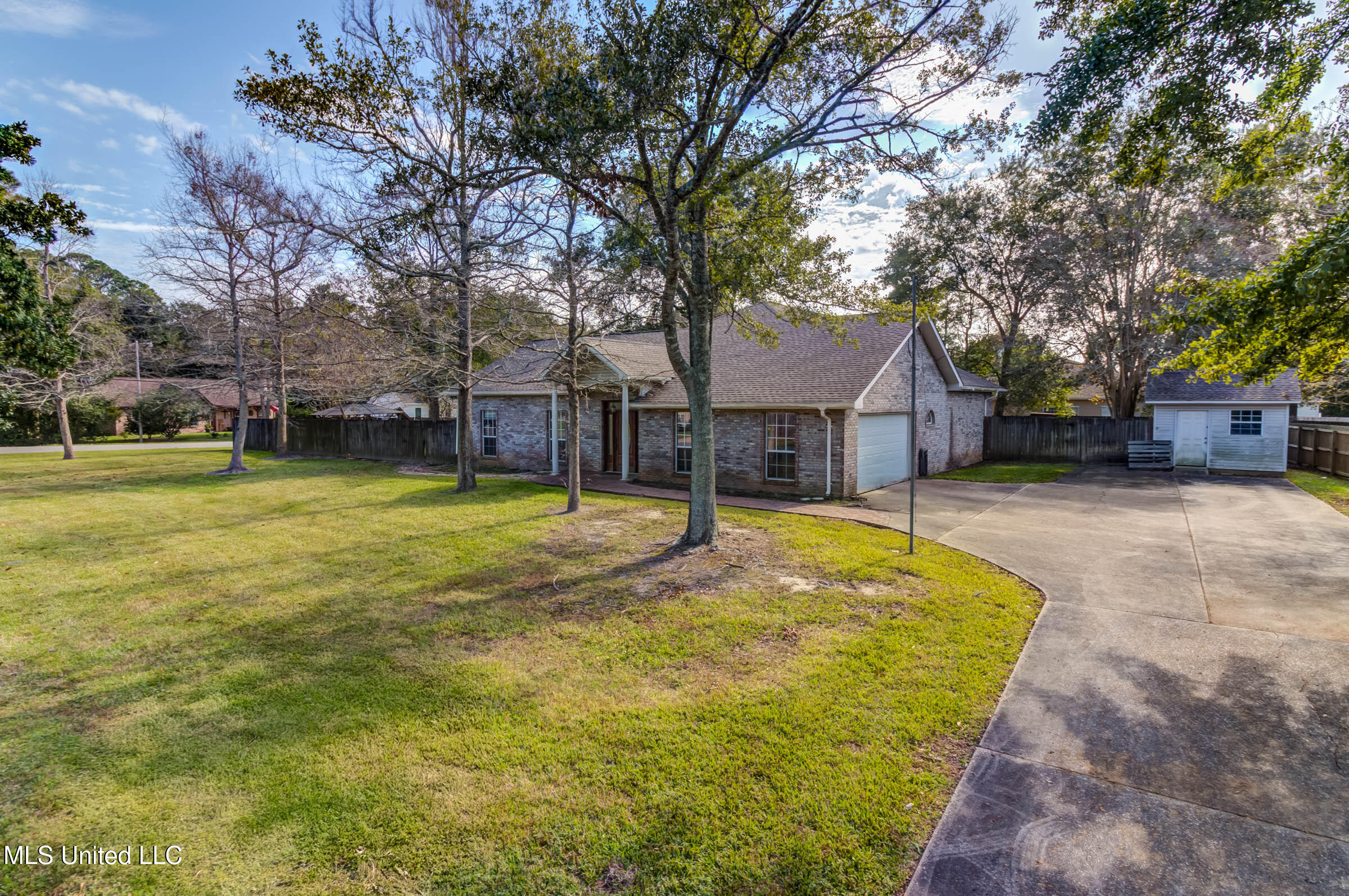 9113 Seahorse Avenue, Ocean Springs, Mississippi image 3