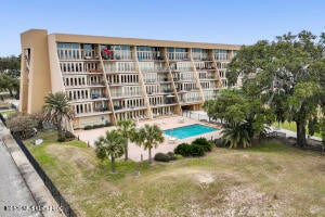 Condo For Sale - 520 Beach Boulevard<br/> Biloxi, MS 39530