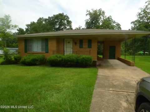 Homes For Rent - 265 W Pine Street<br/> Magnolia, MS 39652