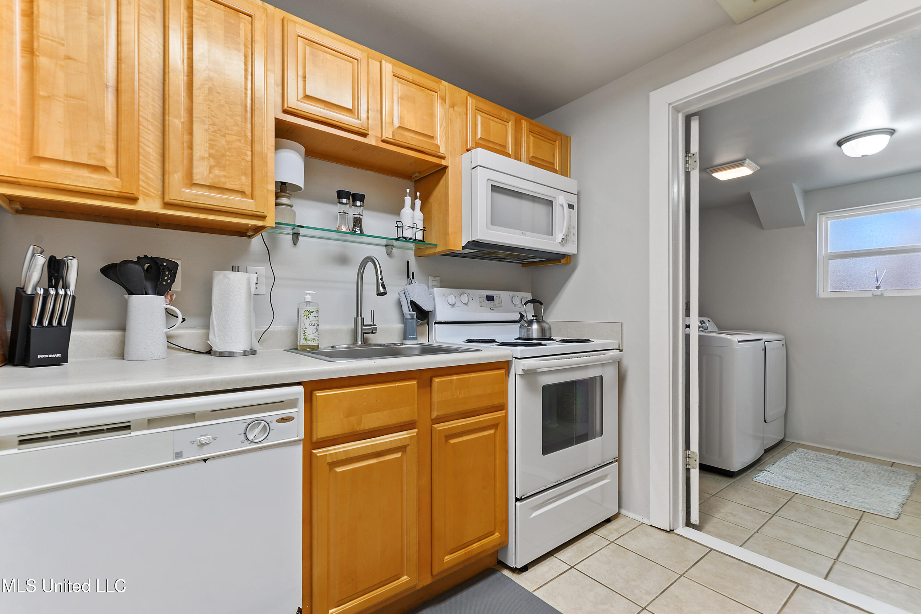 113/115 Bay View Court, Bay Saint Louis, Mississippi image 9