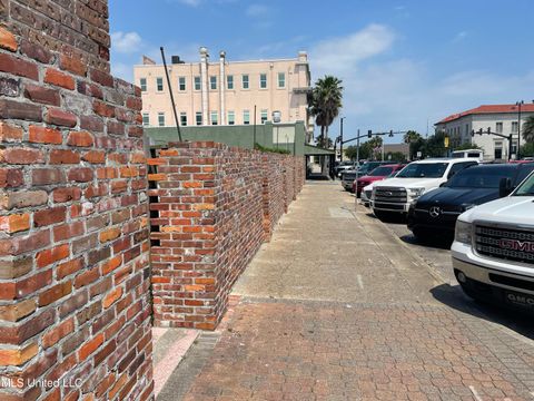 Vacant Land For Sale - 1300 26th Avenue<br/> Gulfport, MS 39501