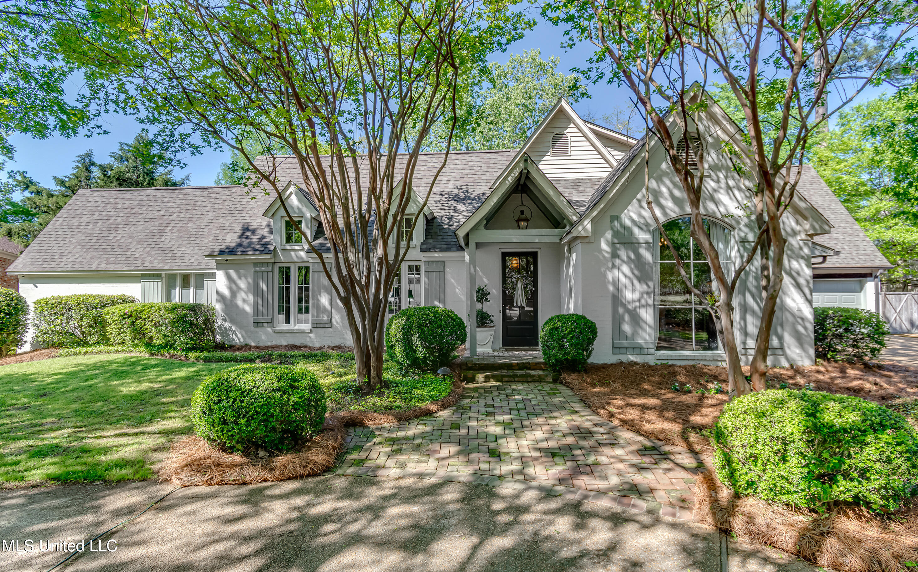 808 Hunter, Brandon, Mississippi image 2