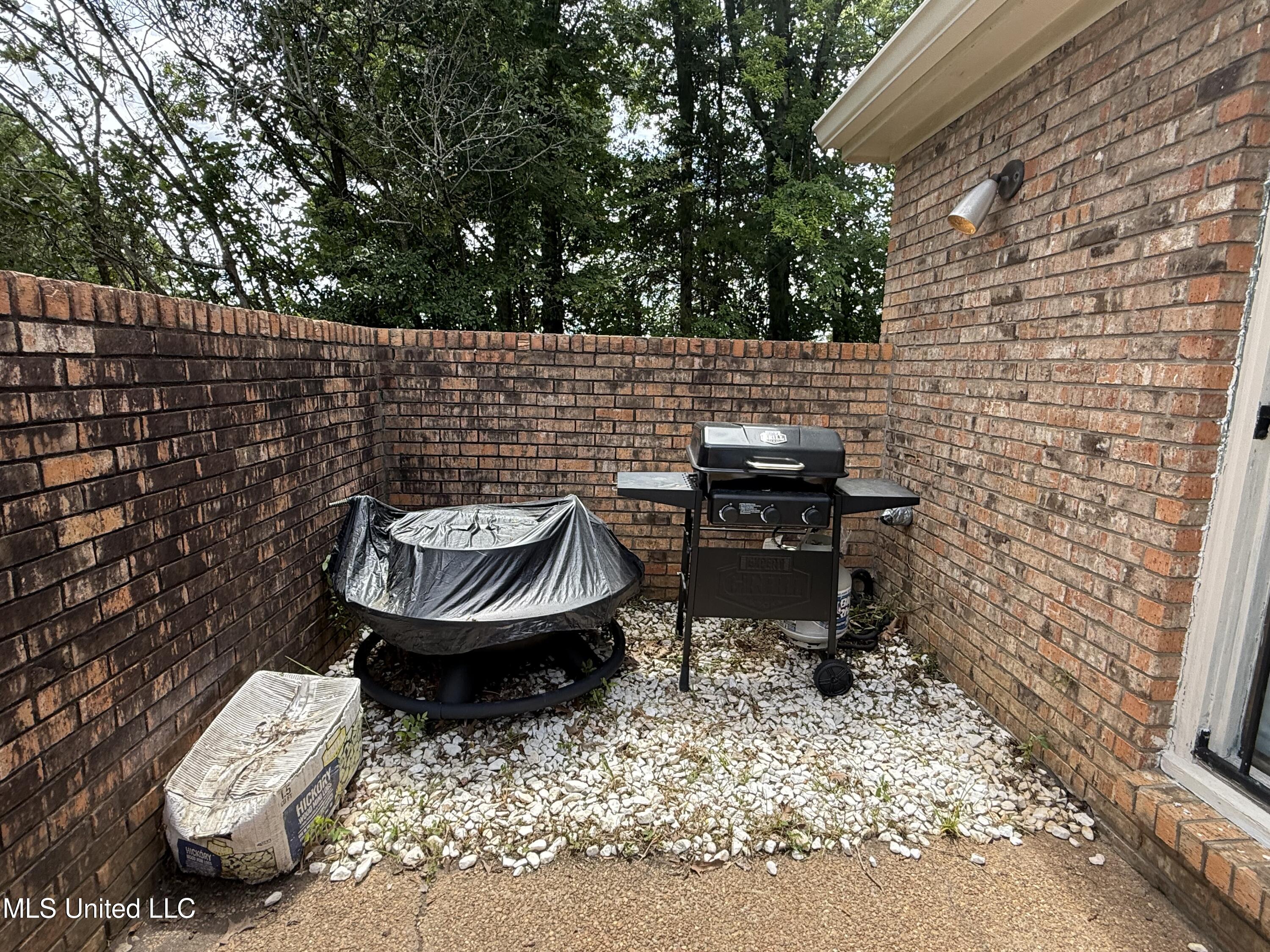 Brandon, Mississippi 39042, United States, 2 Bedrooms Bedrooms, ,2 BathroomsBathrooms,Residential,Active,171392