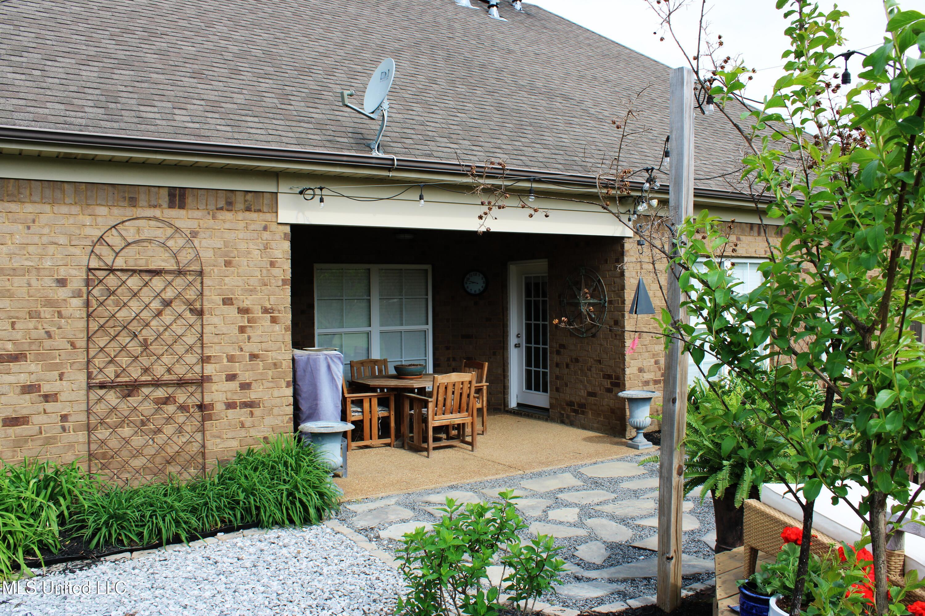 3510 Holsten Creek Drive, Southaven, Mississippi image 50