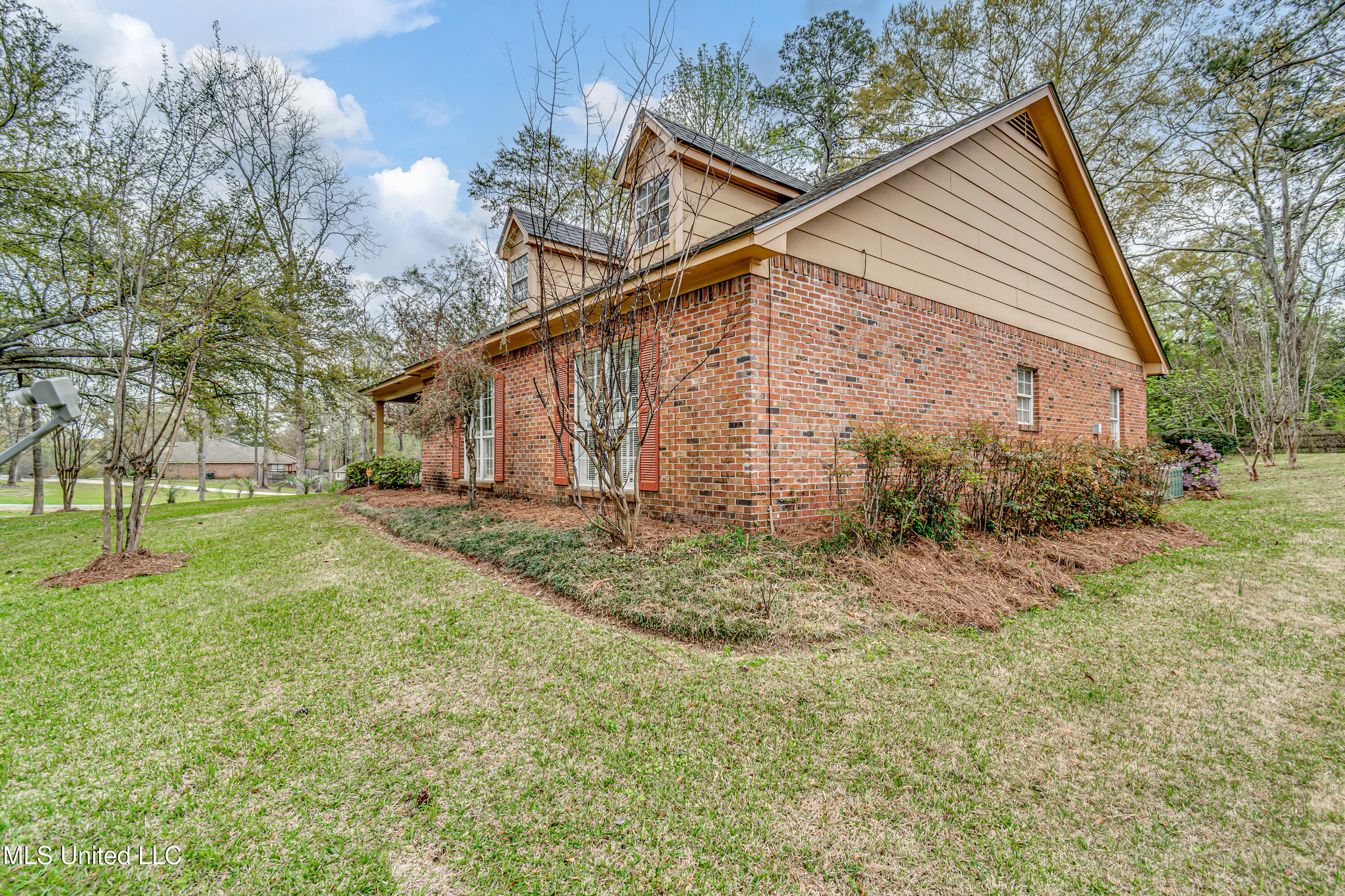 110 E Sunset Drive, Brandon, Mississippi image 48