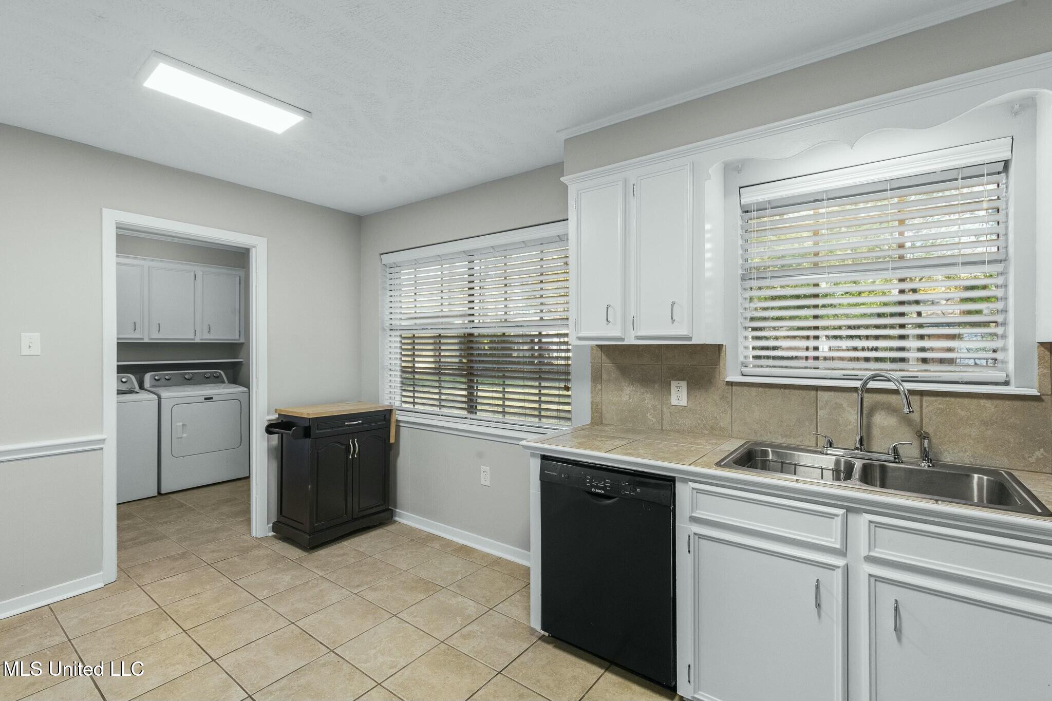 106 Hickory Hill Place, Brandon, Mississippi image 13