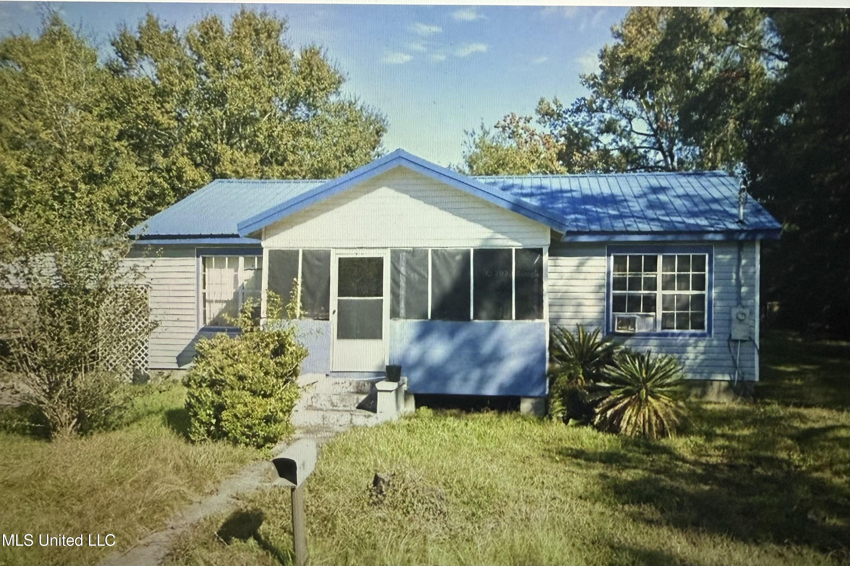 5137 Bay Avenue, Moss Point, Mississippi image 1