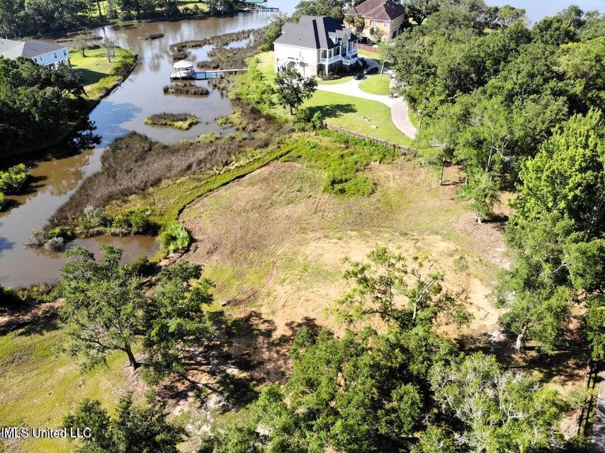 W El Bonito Drive, Ocean Springs, Mississippi image 1