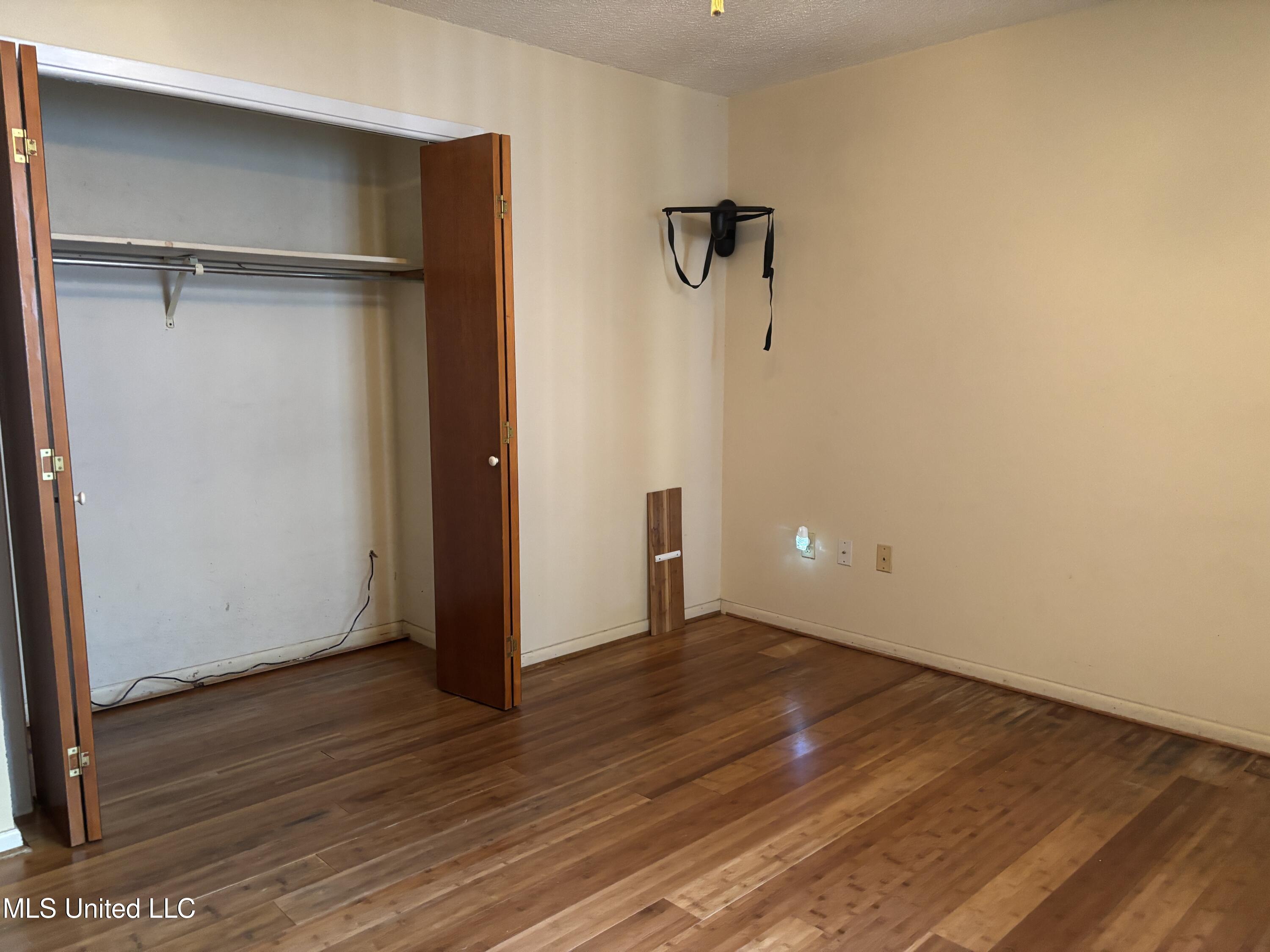126 Faust Drive, Gulfport, Mississippi image 14