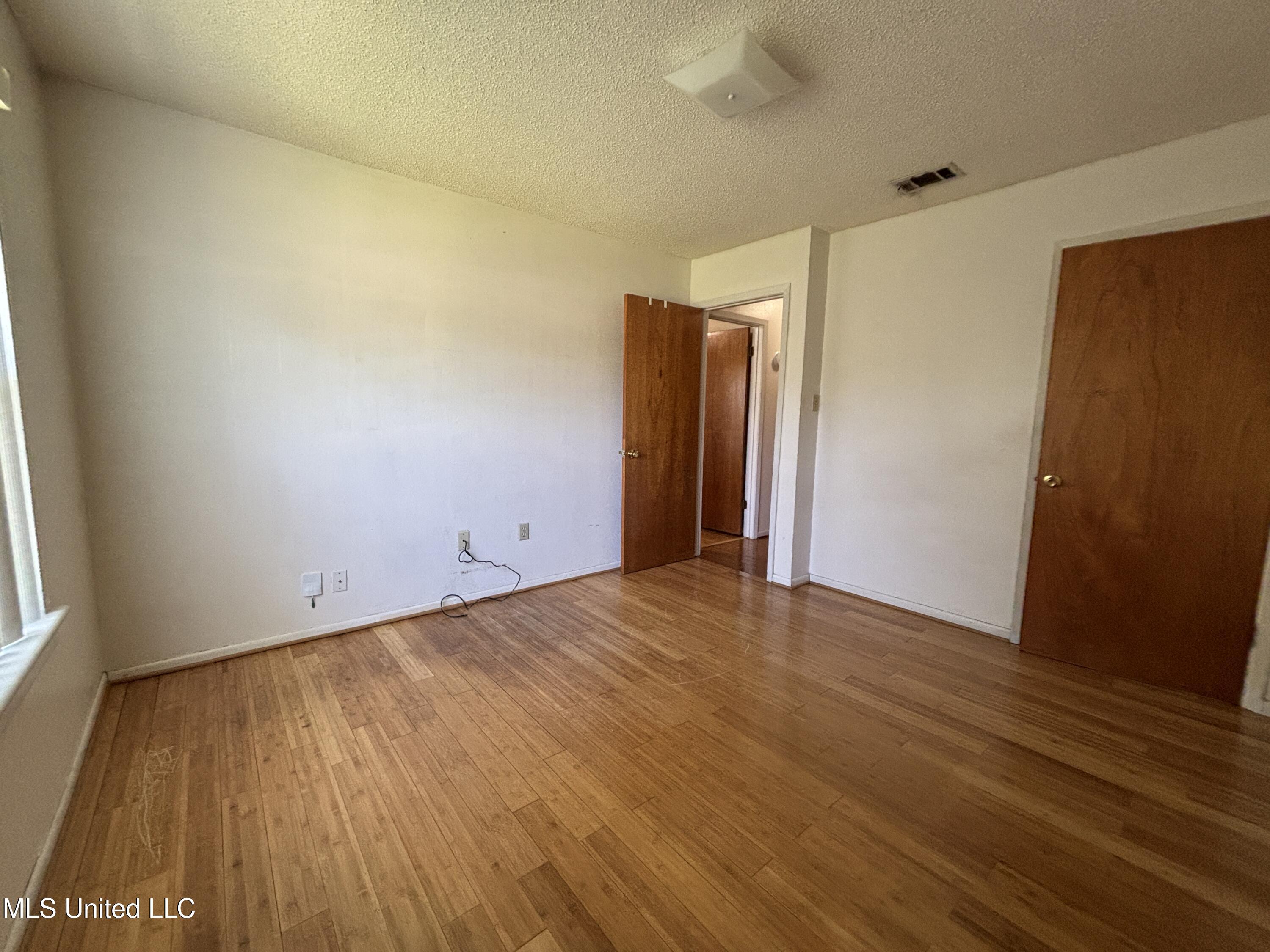 126 Faust Drive, Gulfport, Mississippi image 10