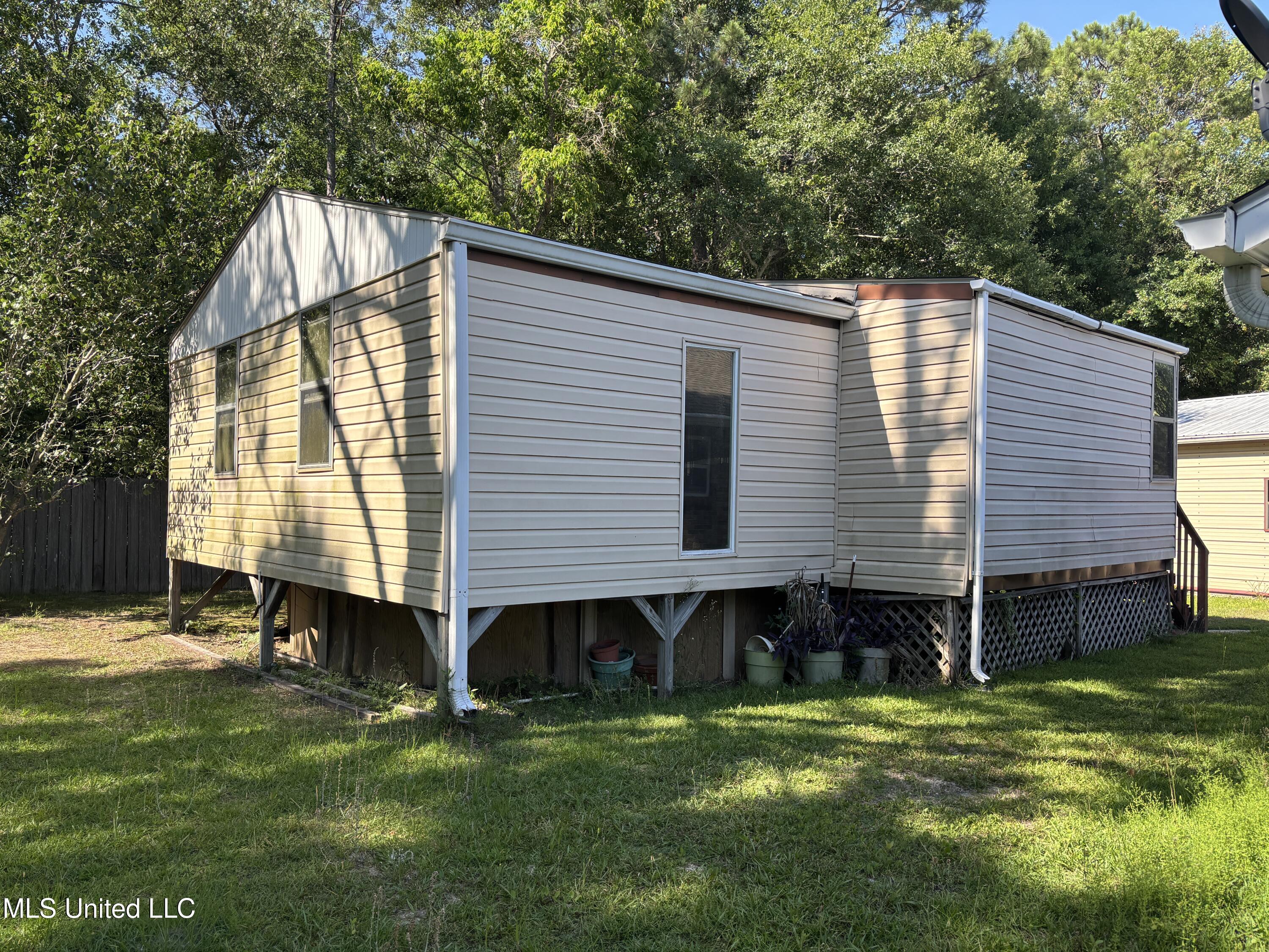 126 Faust Drive, Gulfport, Mississippi image 17