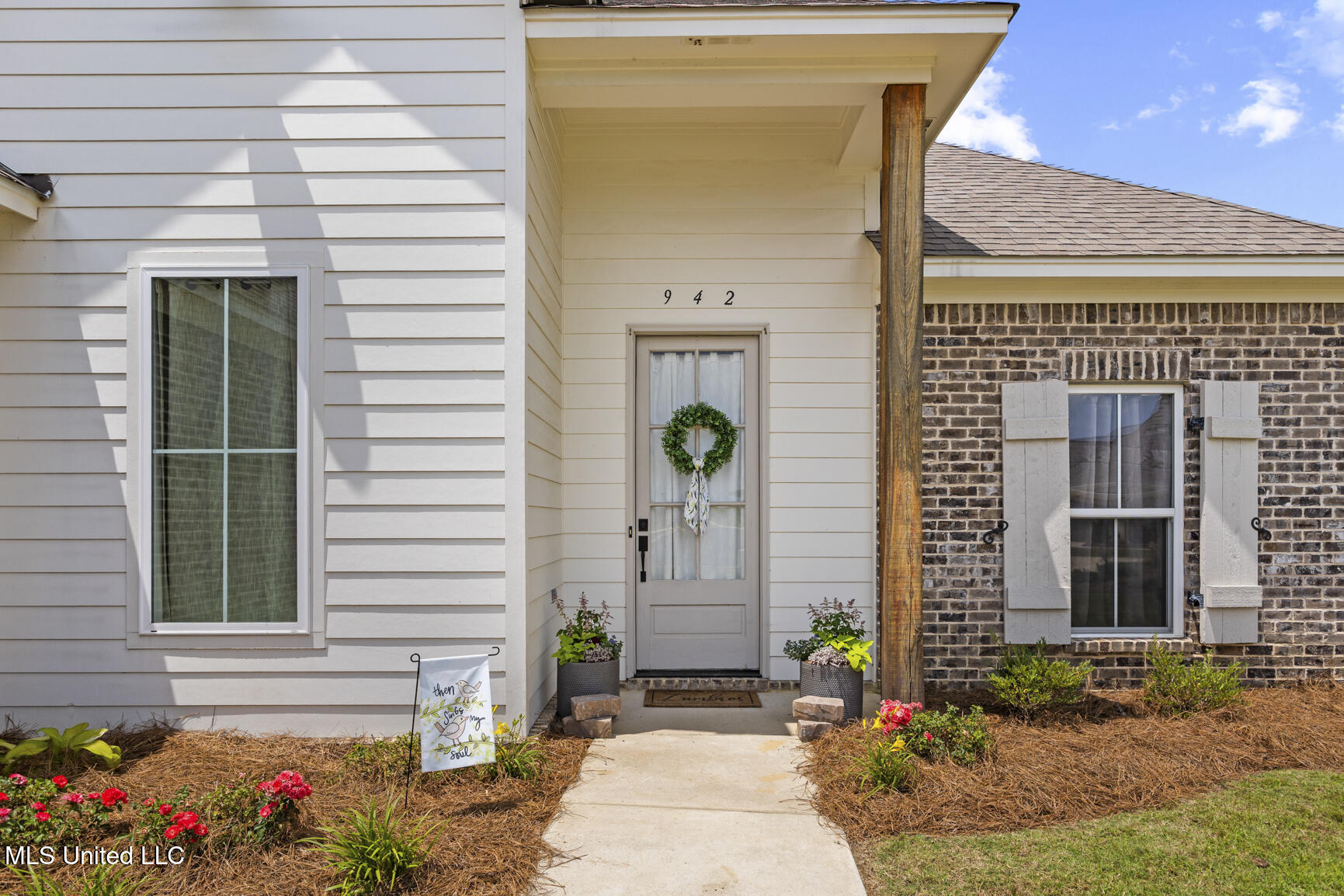 942 Glenwild Circle, Canton, Mississippi image 3