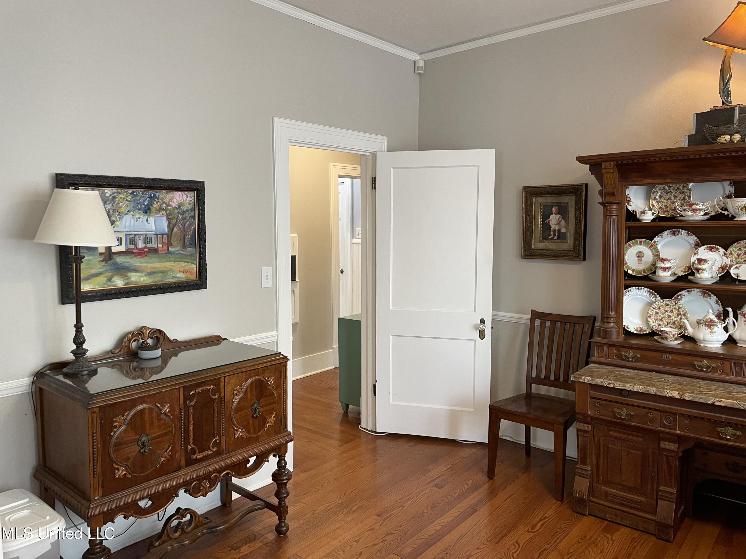 1222 Greymont Avenue, Jackson, Mississippi image 6