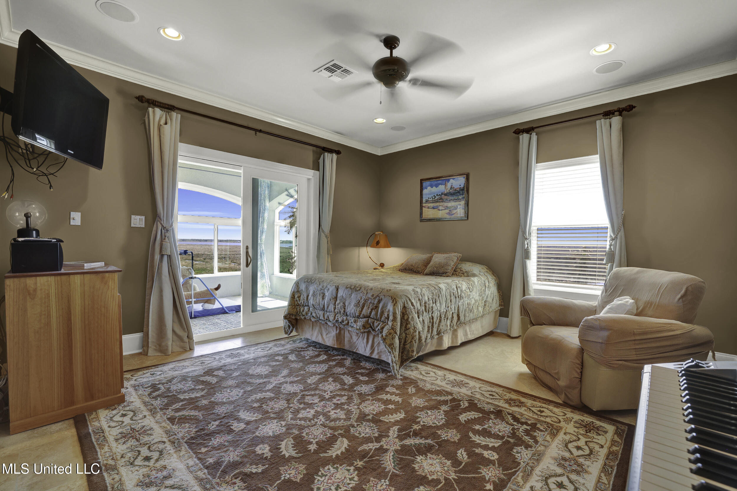 1326 Poki Place, Diamondhead, Mississippi image 33