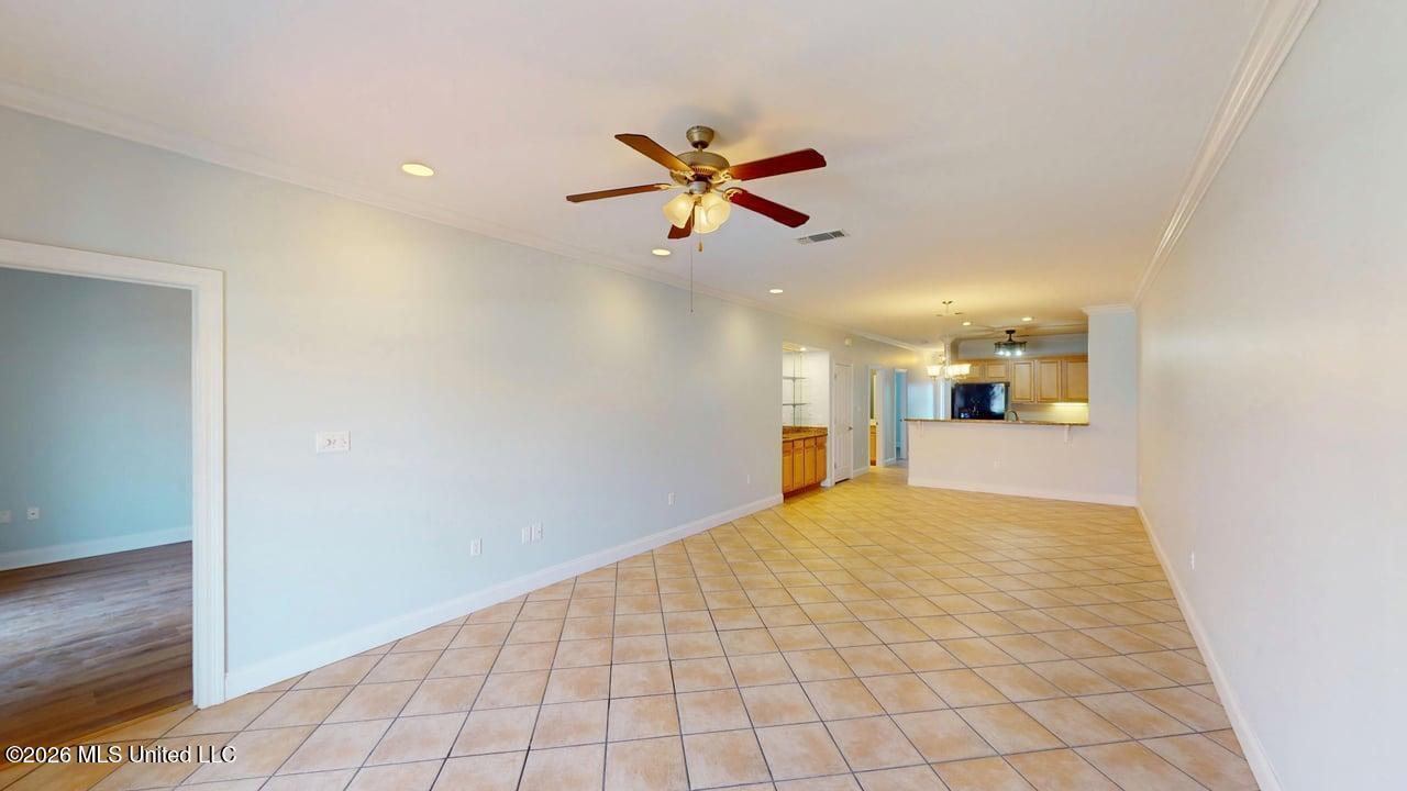 1453 E Beach Boulevard