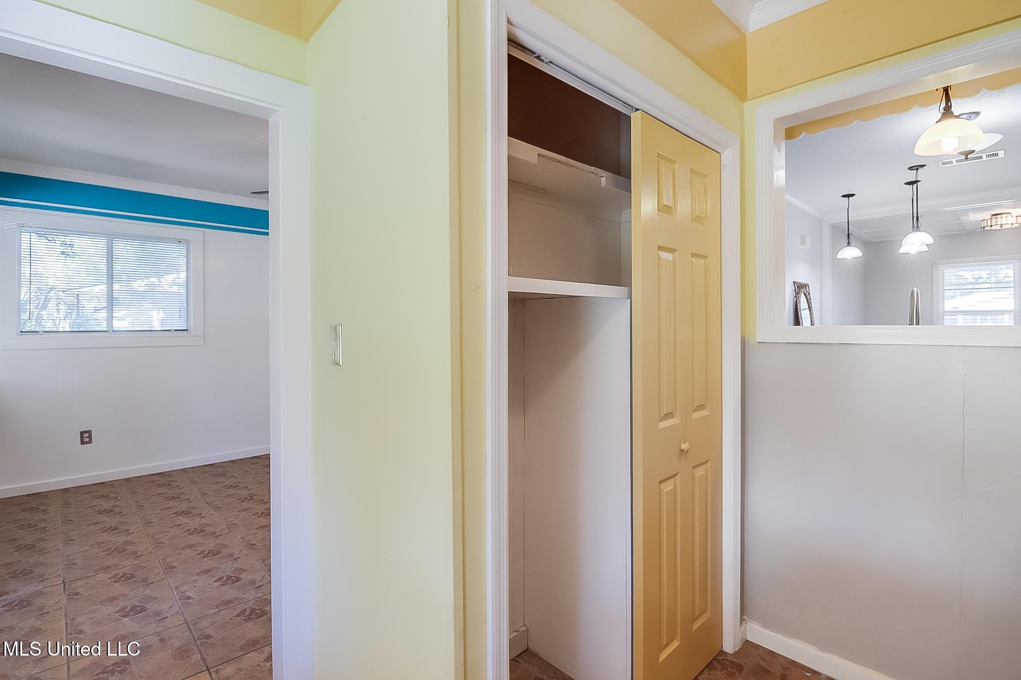 5211 Washington Avenue, Gulfport, Mississippi image 22