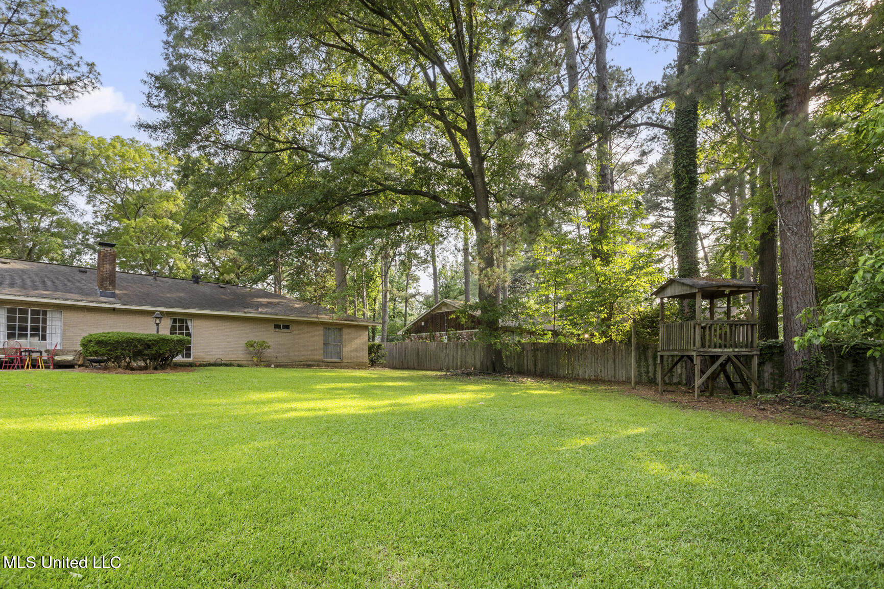 5348 Saratoga Drive, Jackson, Mississippi image 30