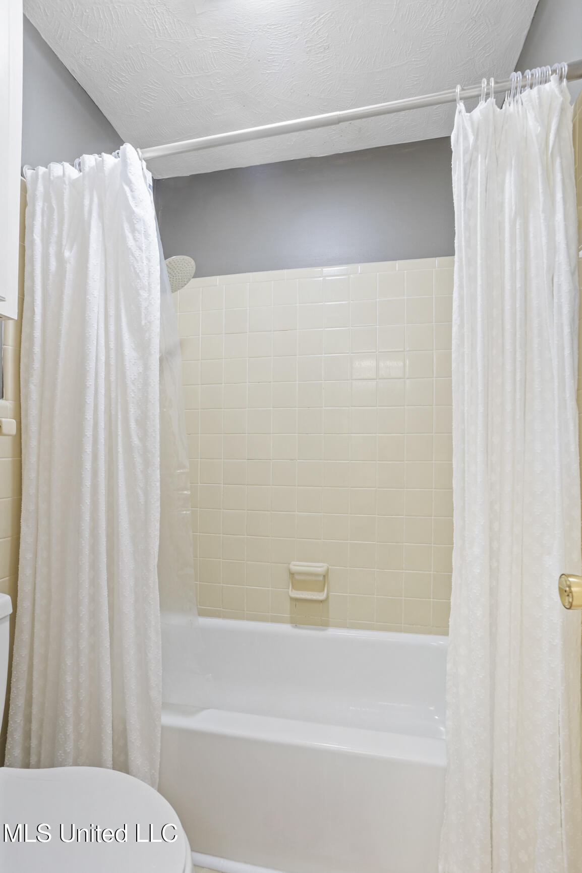 5348 Saratoga Drive, Jackson, Mississippi image 26
