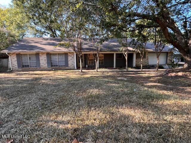 223 Lake Cove Drive, Jackson, Mississippi image 1