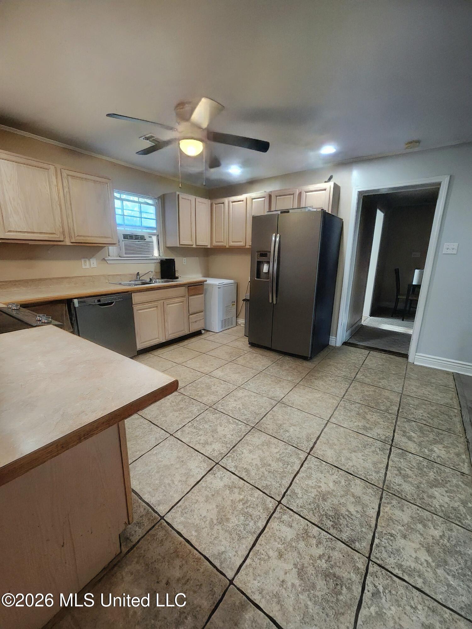 114 Lynn Circle