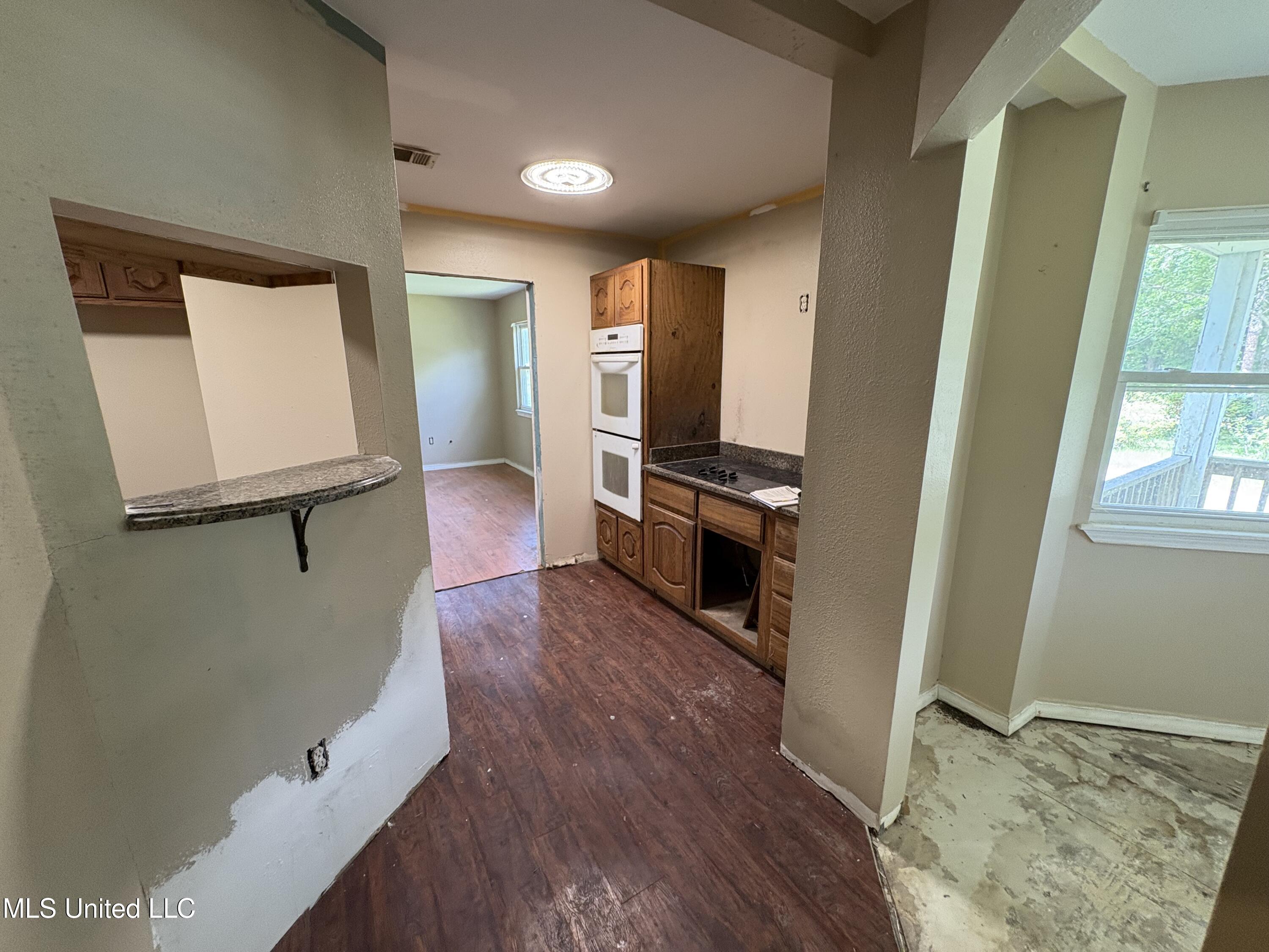 6105 E Desoto Street, Bay Saint Louis, Mississippi image 16