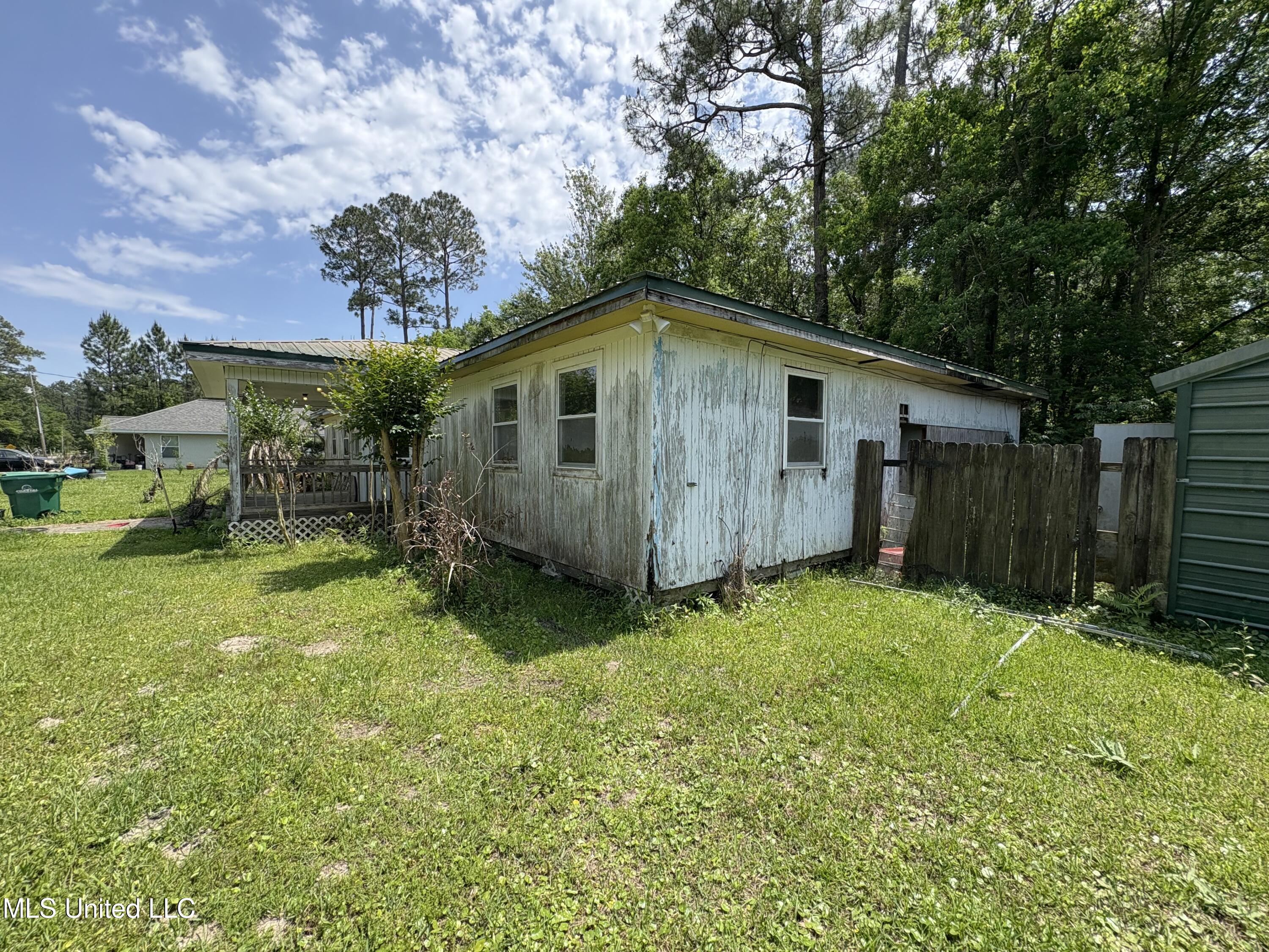 6105 E Desoto Street, Bay Saint Louis, Mississippi image 17