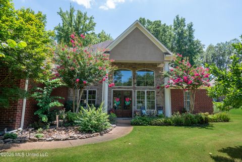 Homes For Sale - 2635 College Road<br/> Southaven, MS 38672