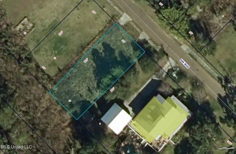 Vacant Land For Sale - 123 Oak Boulevard<br/> Waveland, MS 39576