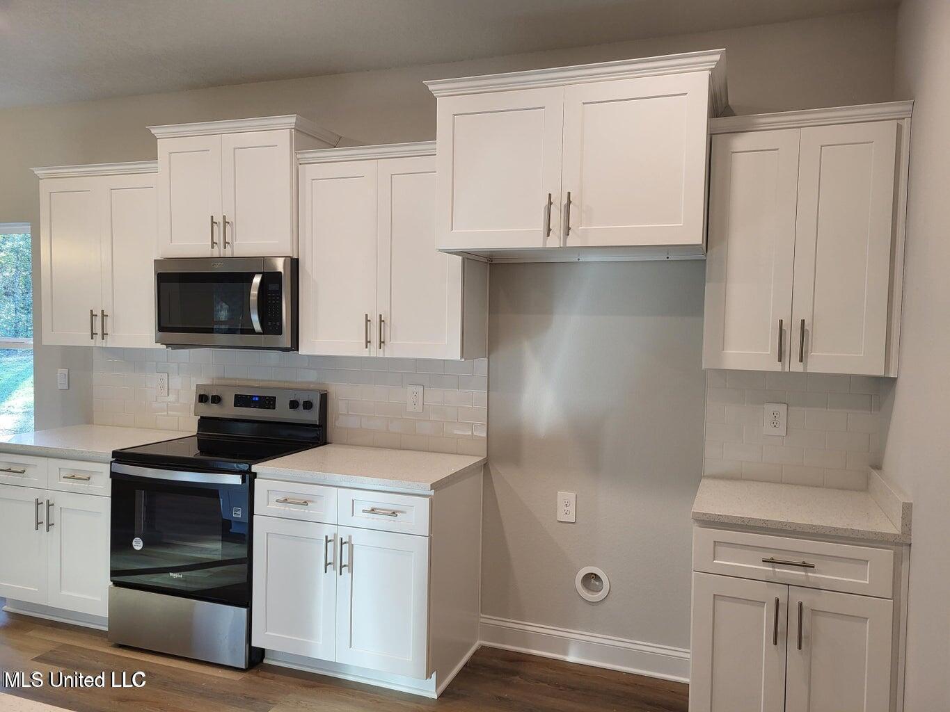 17050 River Hills Drive, Gulfport, Mississippi image 12