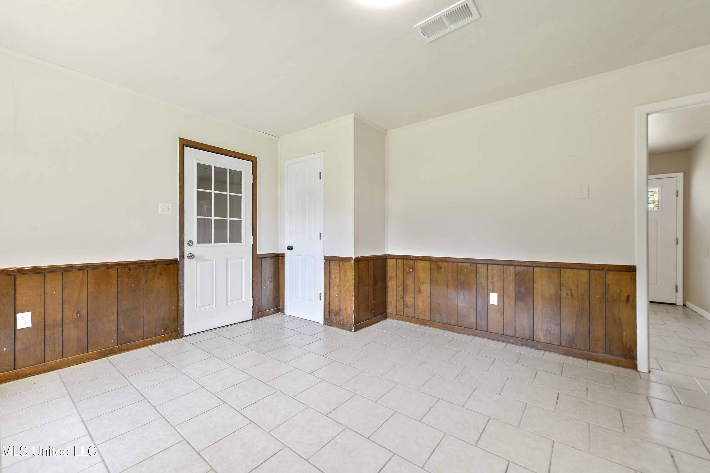 110 Olivet Drive, Gulfport, Mississippi image 10