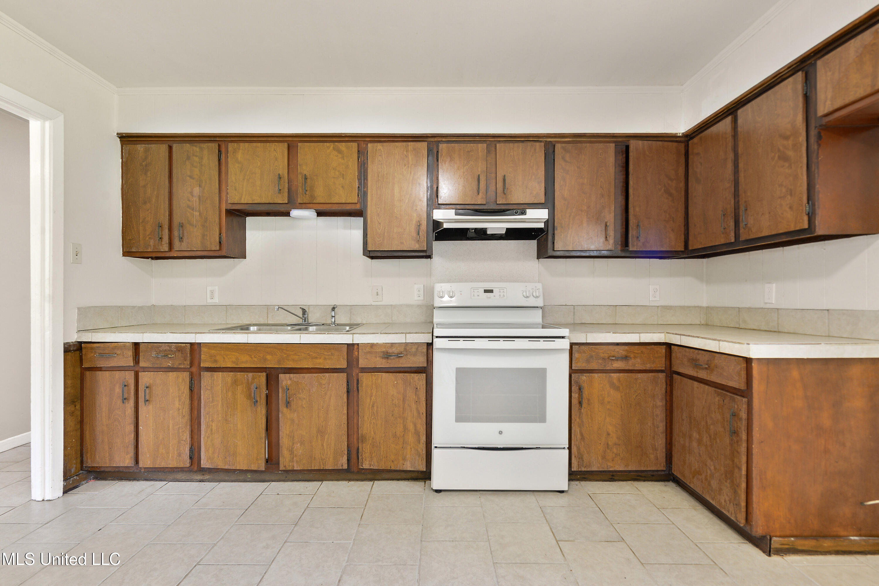 110 Olivet Drive, Gulfport, Mississippi image 8