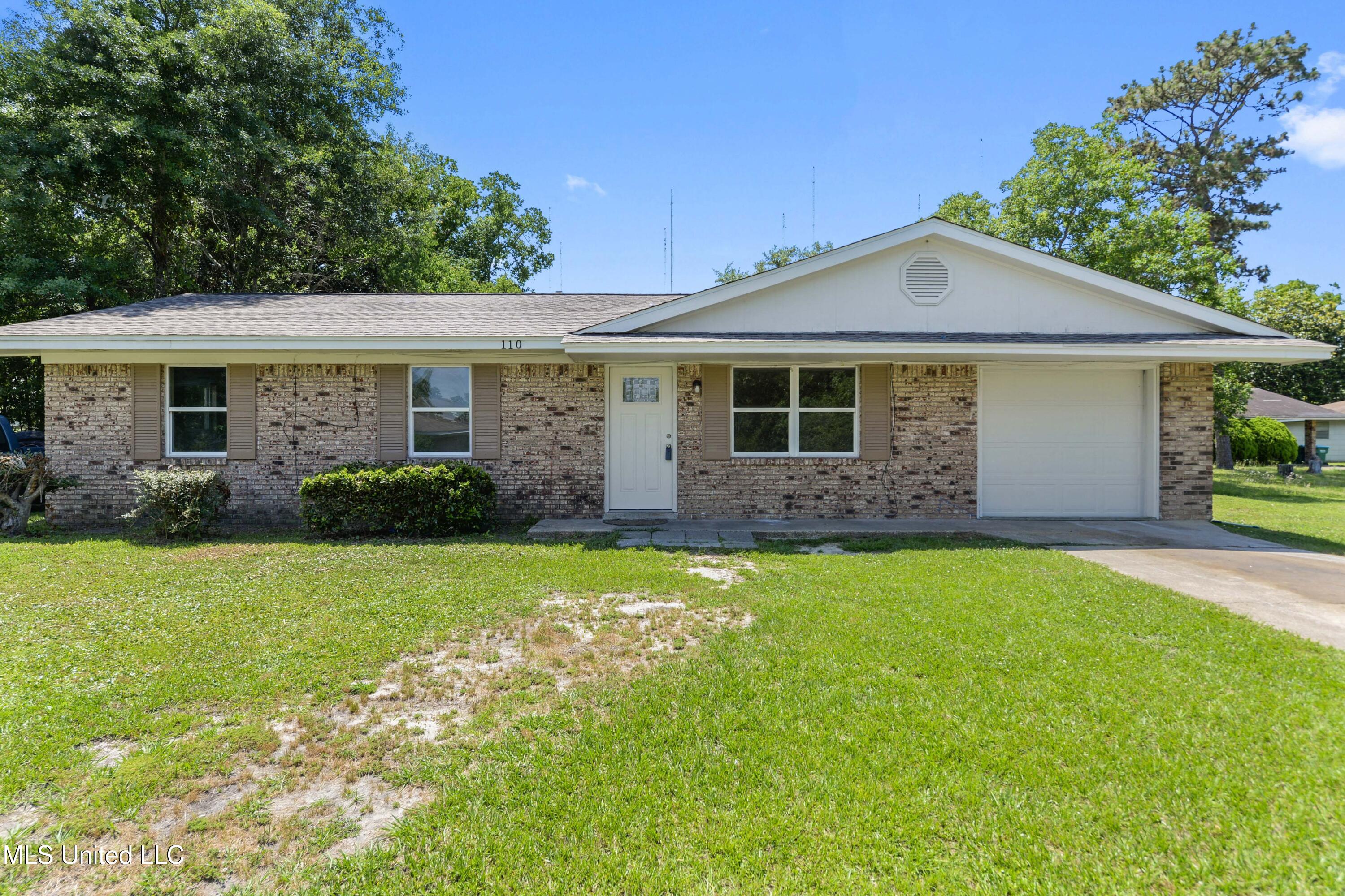 110 Olivet Drive, Gulfport, Mississippi image 2