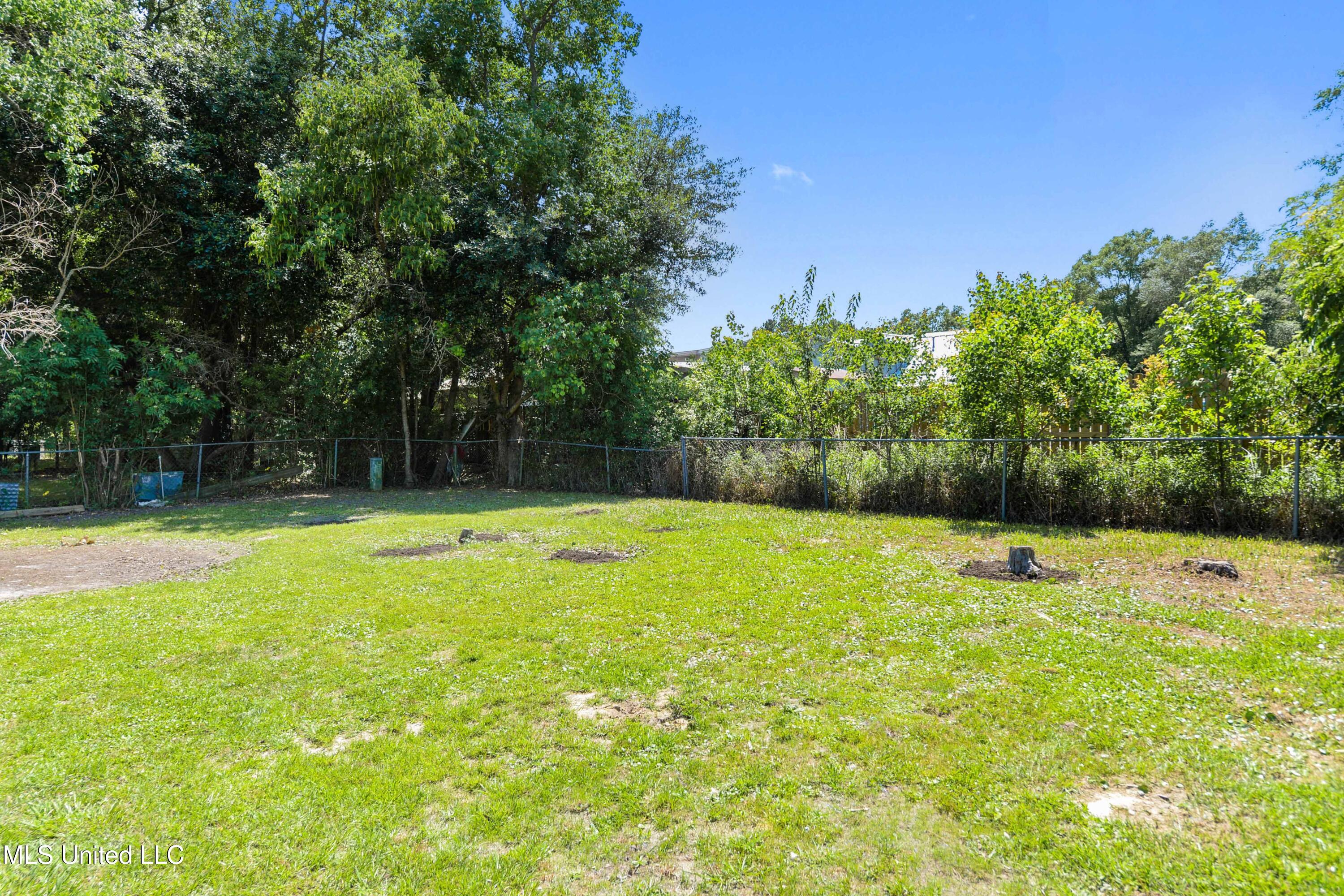 110 Olivet Drive, Gulfport, Mississippi image 19